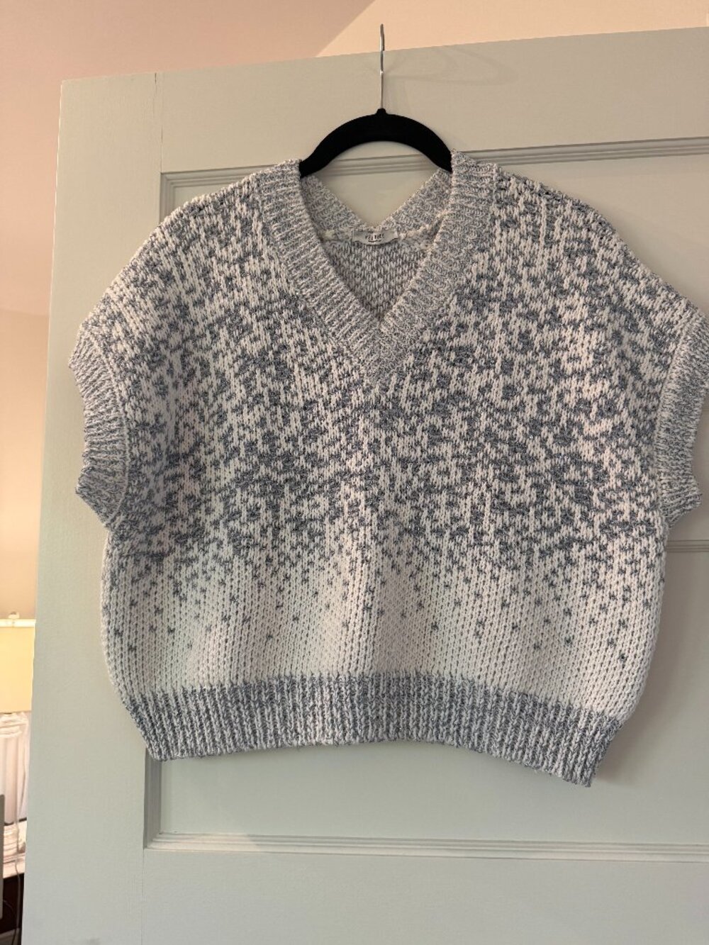 Beautiful blue and white soft 100 percent cotton top